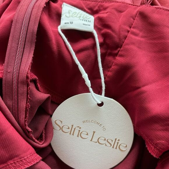 Selfie Leslie Red Mini Dress - Picture 6 of 7